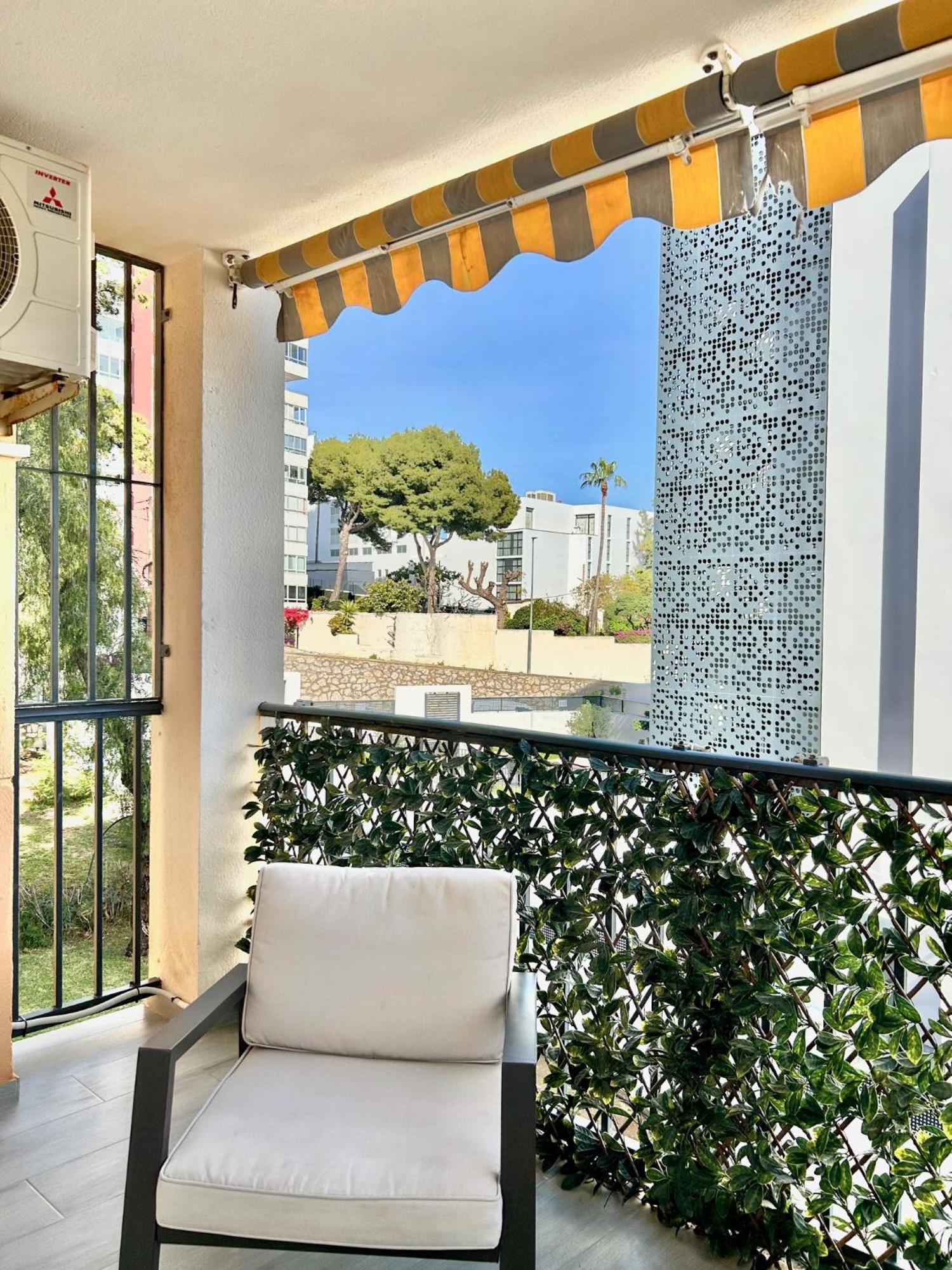 Tulipanes Benalmadena - Parking Privado Apartment ภายนอก รูปภาพ